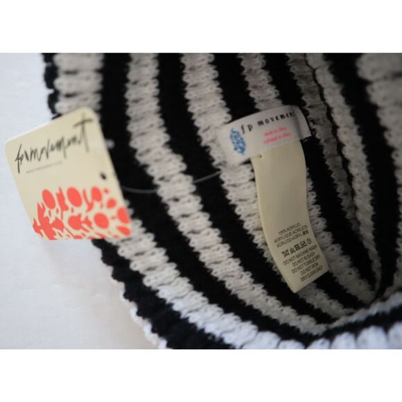 Free People Movement NF42301 Women's Black/White Stripe It Up Cool Down Beanie - Picture 4 of 9